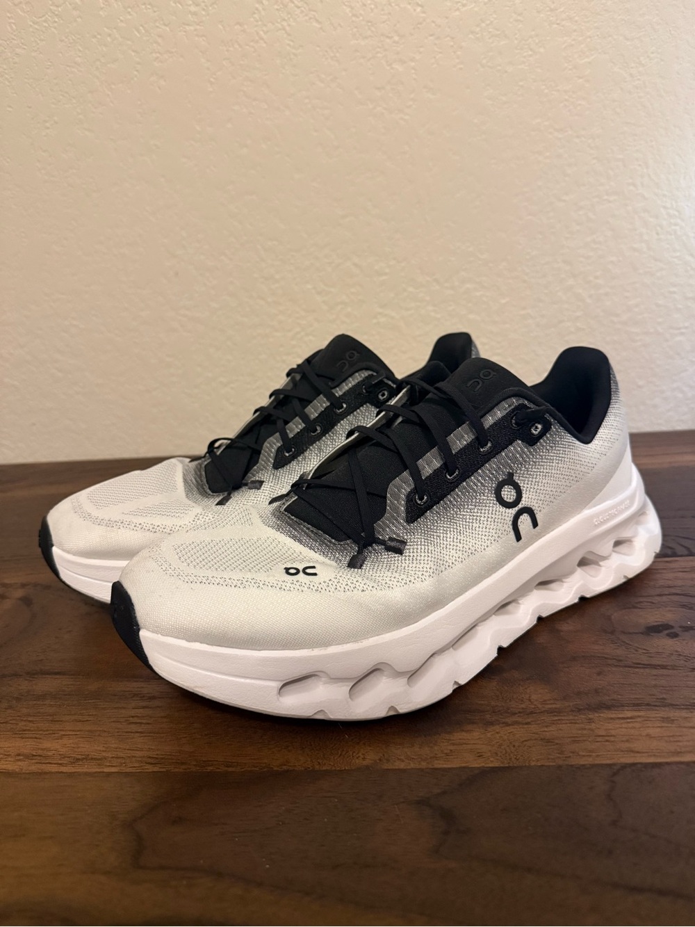 On Running Cloudtilt Mens Lifestyle Shoes